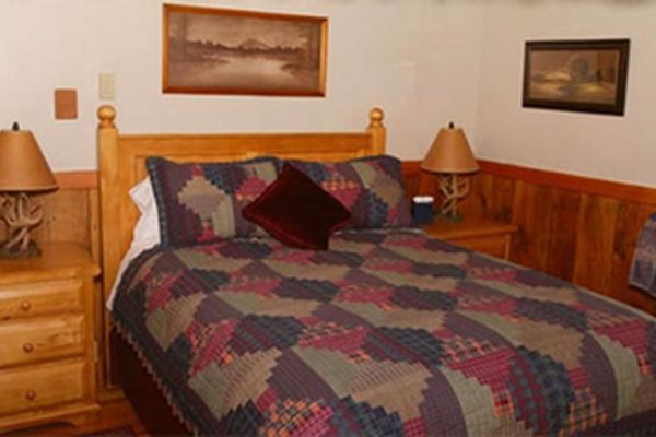 Hotel PINE VALLEY LODGE (Halfway)